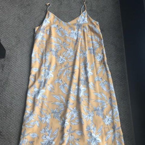 Yellow Silk Floral Sundress from Frank and Oak - Picture 1 of 3